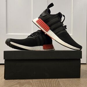 Adidas Men's Black and Red Sneakers
